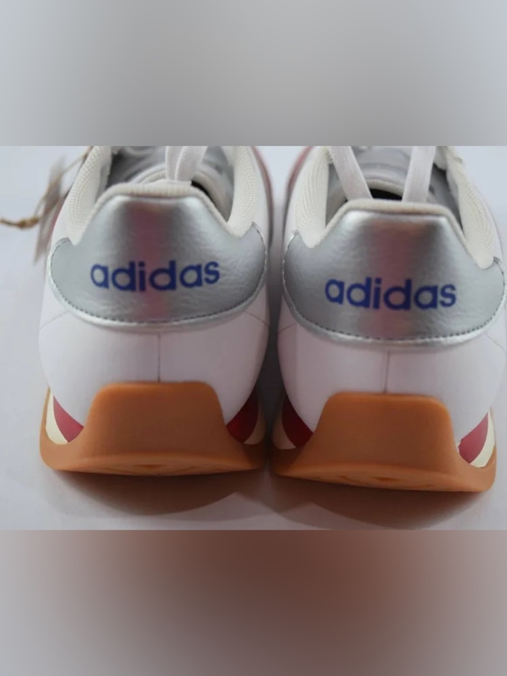 Adidas White Sneakers with Red Three Stripes Runvista Halo model : k16037 - Picture 5 of 12
